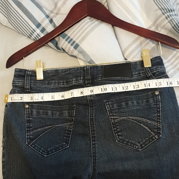🦋 3 for $20 》Contrast petites denim jeans - Picture 7 of 9